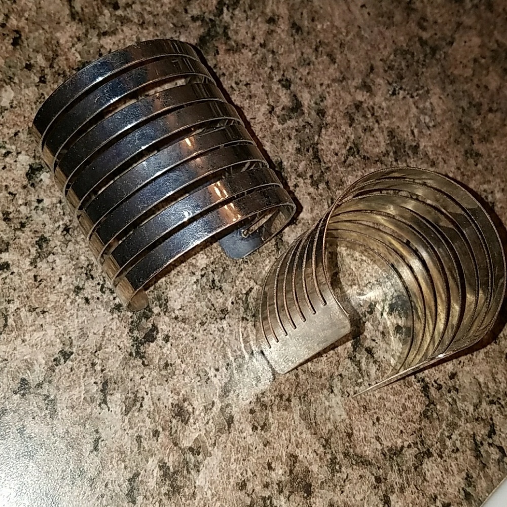 Cuff bracelet